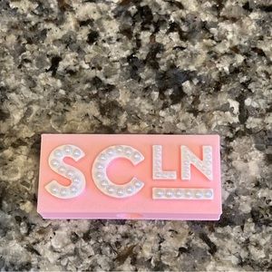 Stoney Clover Lane Straw Topper